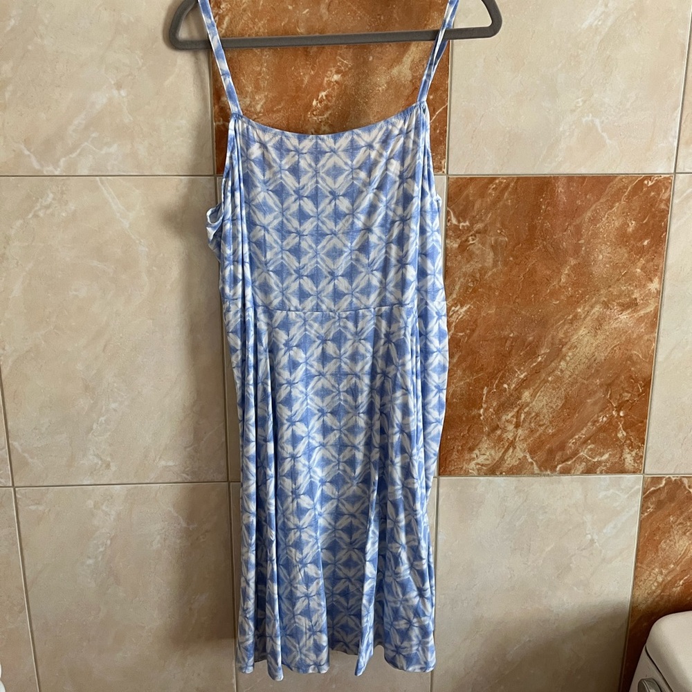 Blue dress